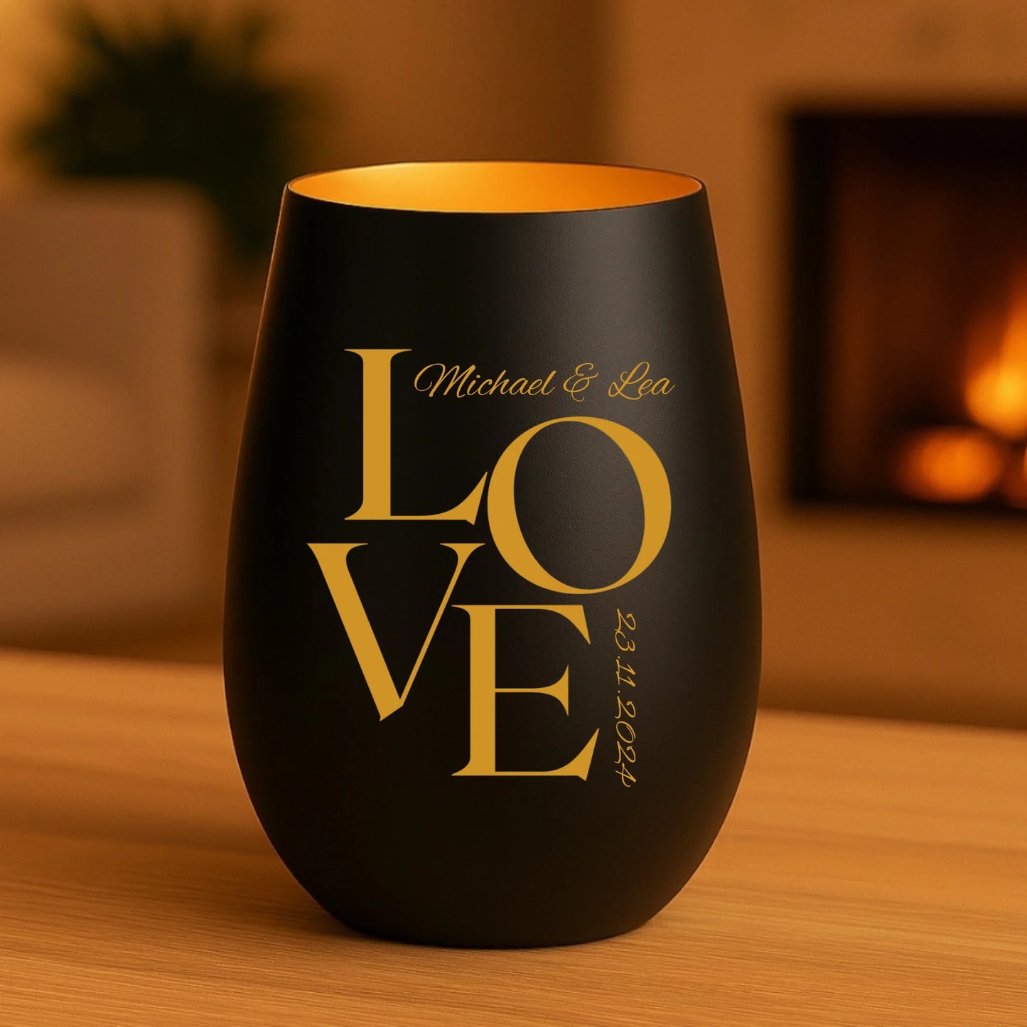 Schwarz Mockup 1